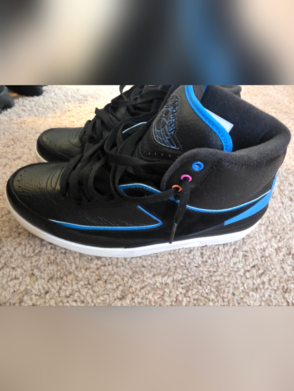 Used Men's Air Jordan Size 10.5 Black and Blue High-Top Sneakers No Box - Picture 3 of 5